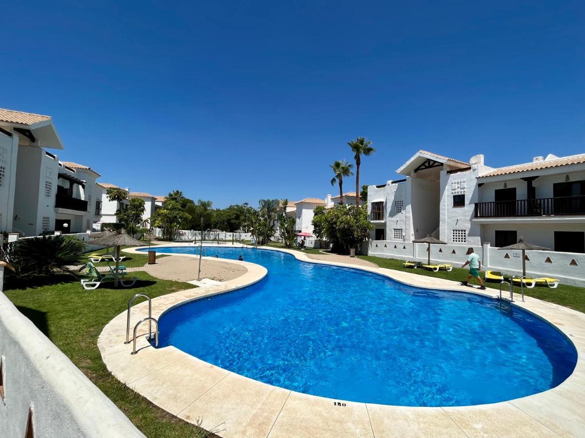 Quiet&Spacious Apt @ Golf Course w/ Roof Terrace San Roque  Exterior foto